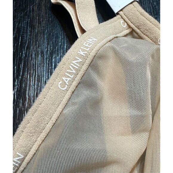 Calvin Klein NWT size 32A sheer unlined demi bra - Picture 5 of 8